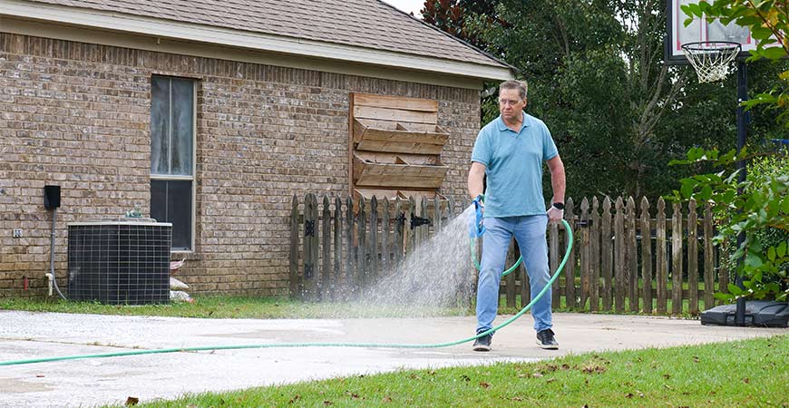 Clean the driveway for dad this Father's Day with Wet & Forget