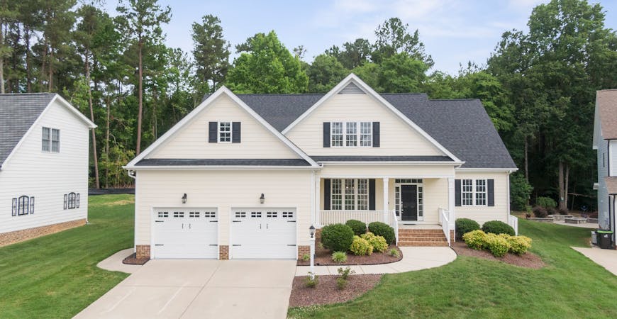 Wet & Forget Outdoor helps you keep your home's exterior stain-free.